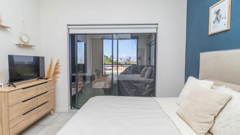 2 Bedroom Property for Sale in De Zicht Estate Western Cape